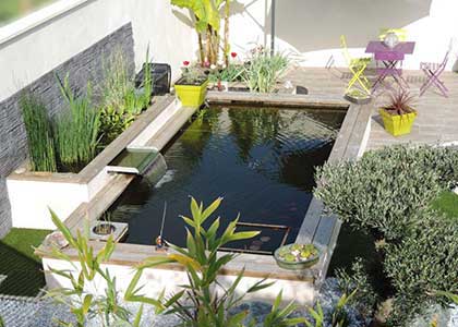 Comment créer un bassin d'agrément avec un bassin en acier ?